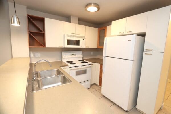 ***ON HOLD***1 Bedroom and Den Condo in Mission (RP197)